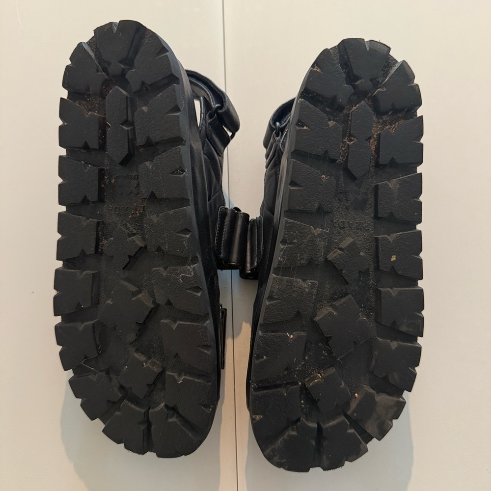 Prada Nappa Quilted Padded Slingback Sandals 38/8 Black - Picture 6 of 6